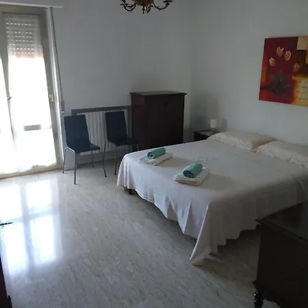 Casa Vacanze Mare Collina * 프란카빌라 알 마레