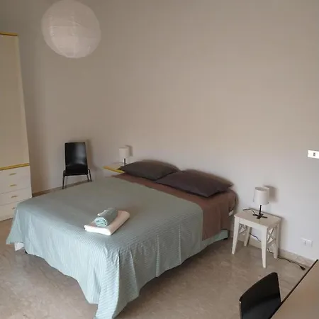 Casa Vacanze Mare Collina דירה *